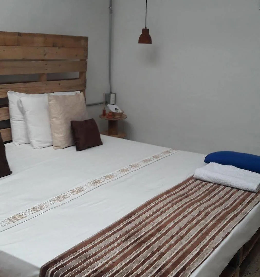 מדיין Hotel Boutique Stay Provenza אכסניה