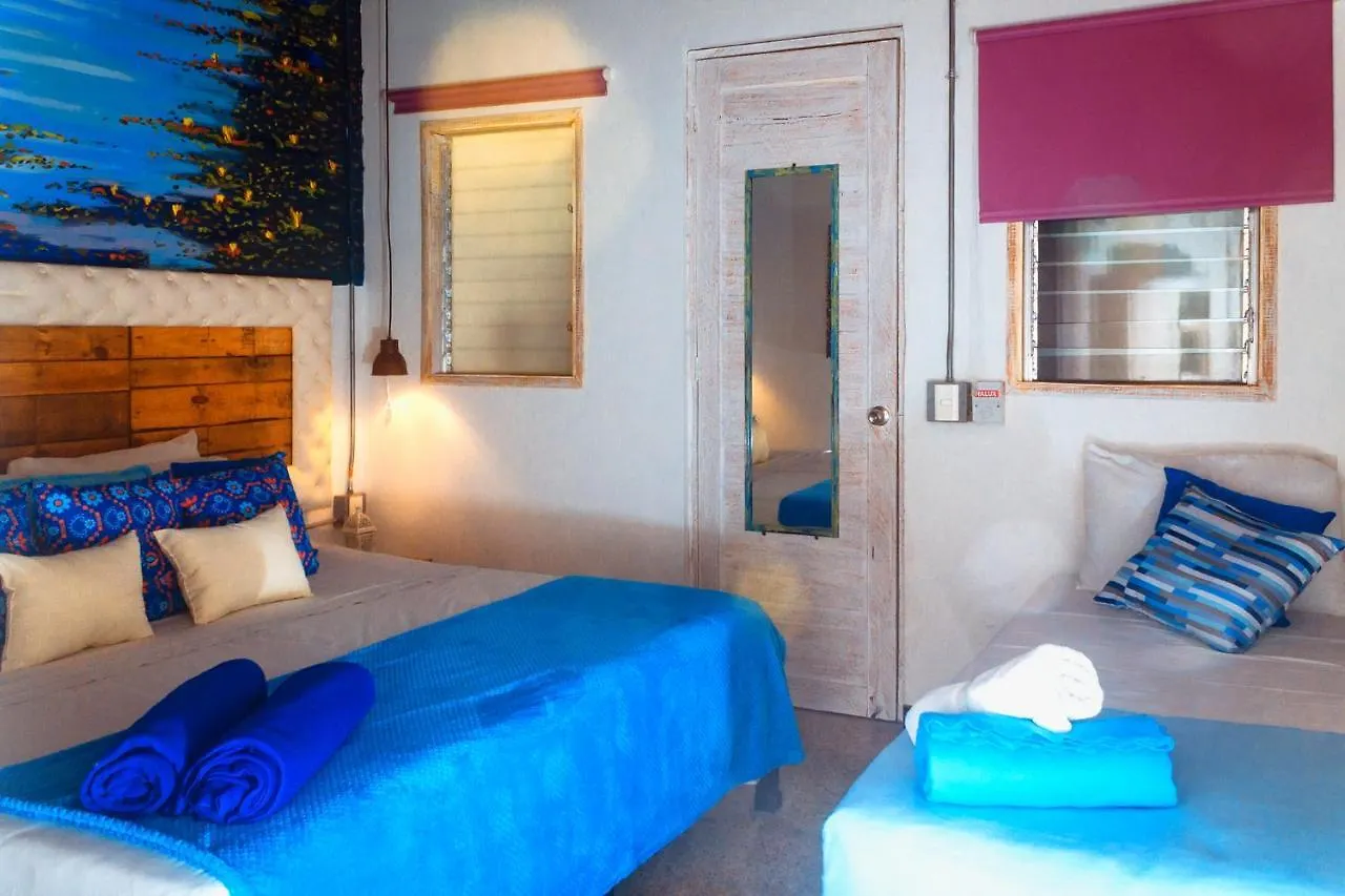 אכסניה מדיין Hotel Boutique Stay Provenza