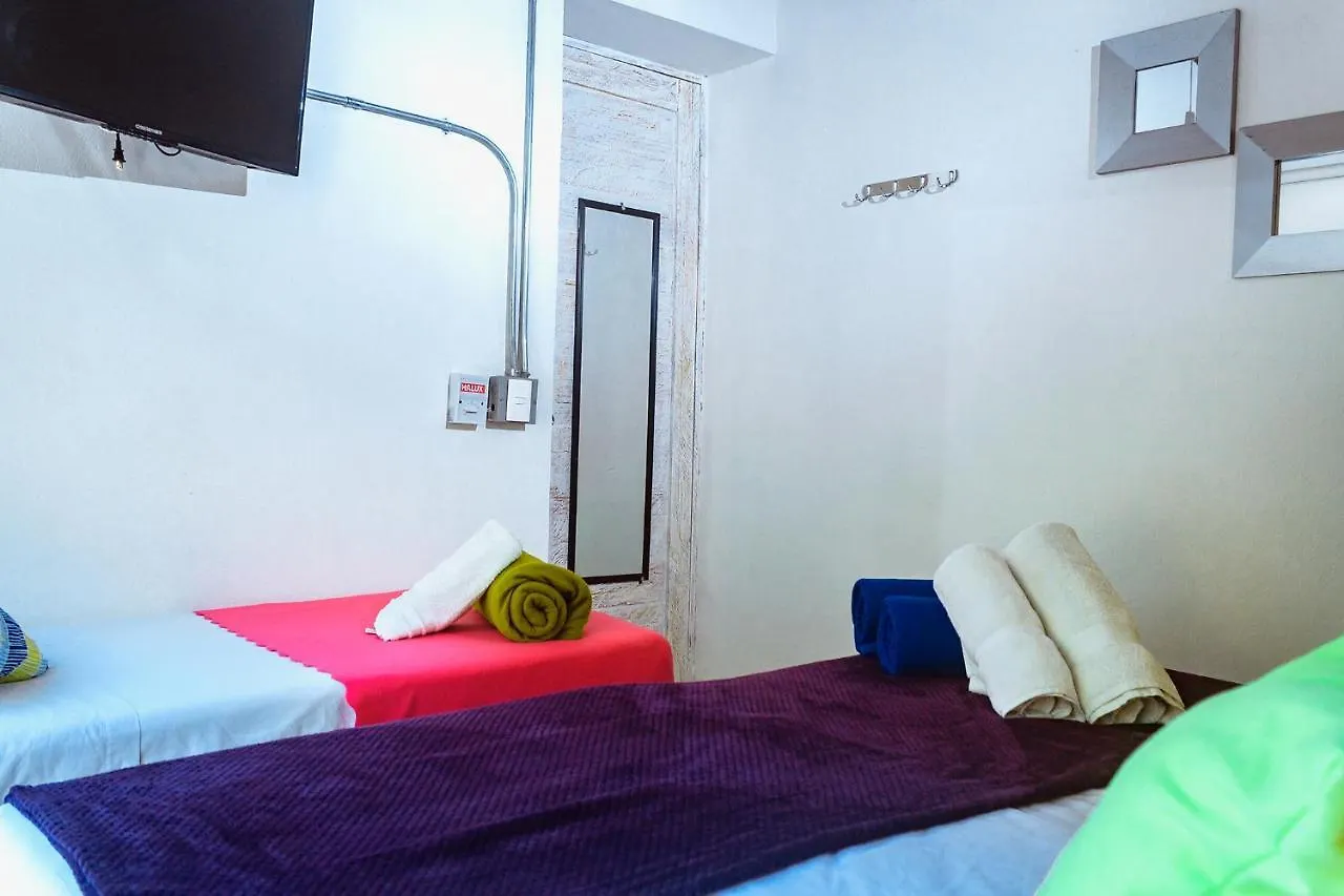 אכסניה מדיין Hotel Boutique Stay Provenza